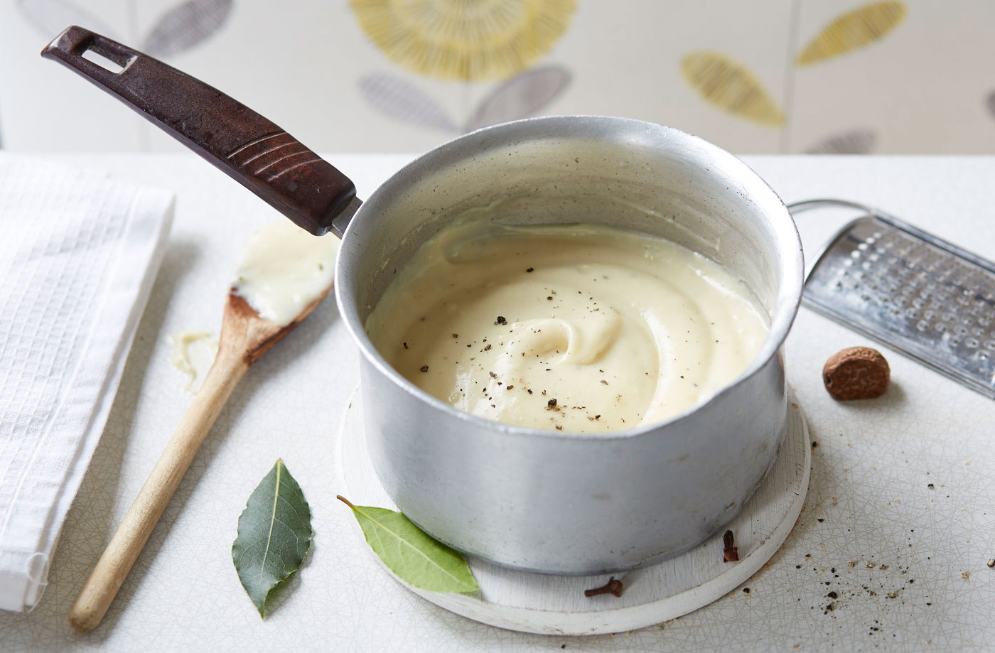 Receta bazike: Salca beshamel