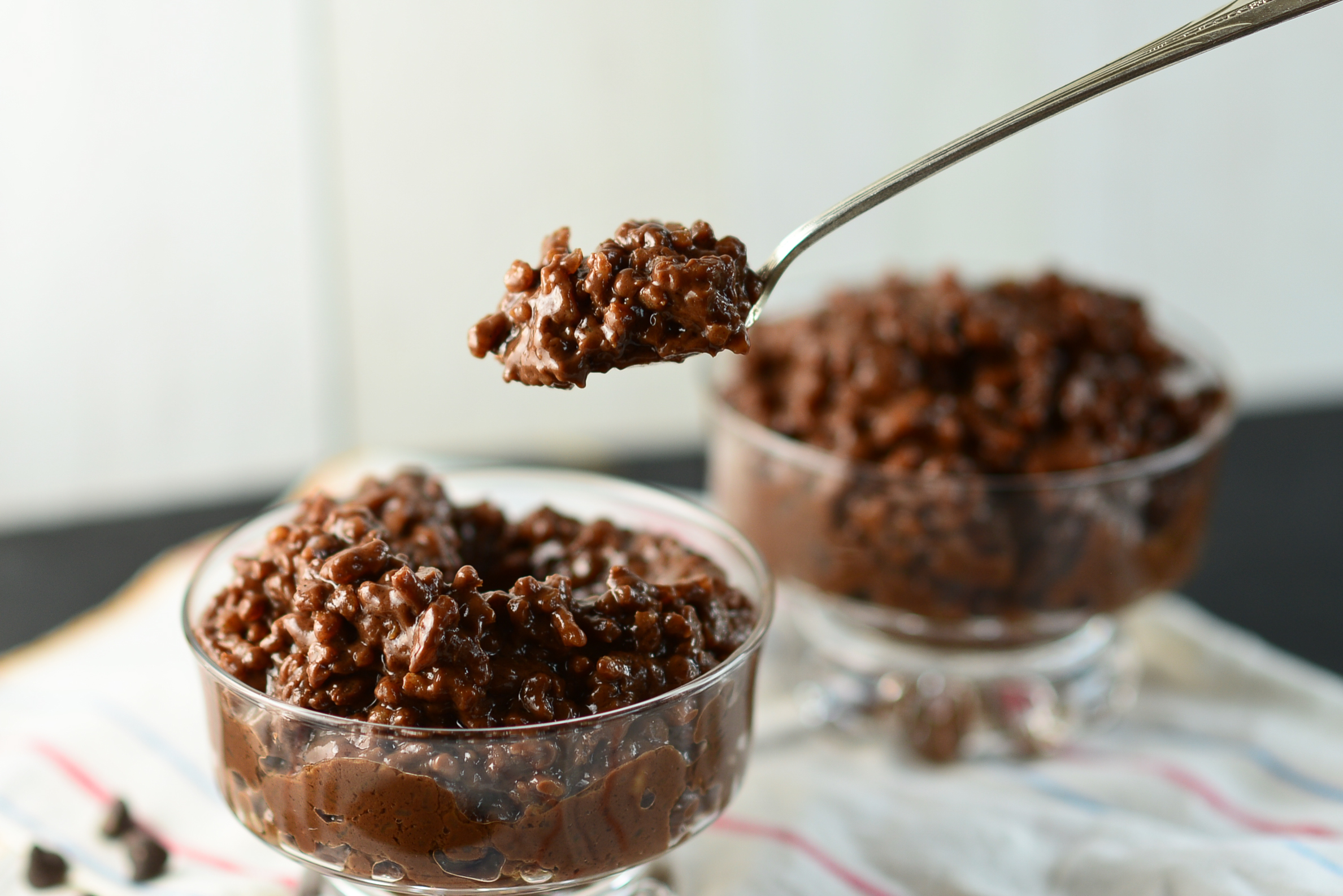 "Oriz i zi" me çokollatë