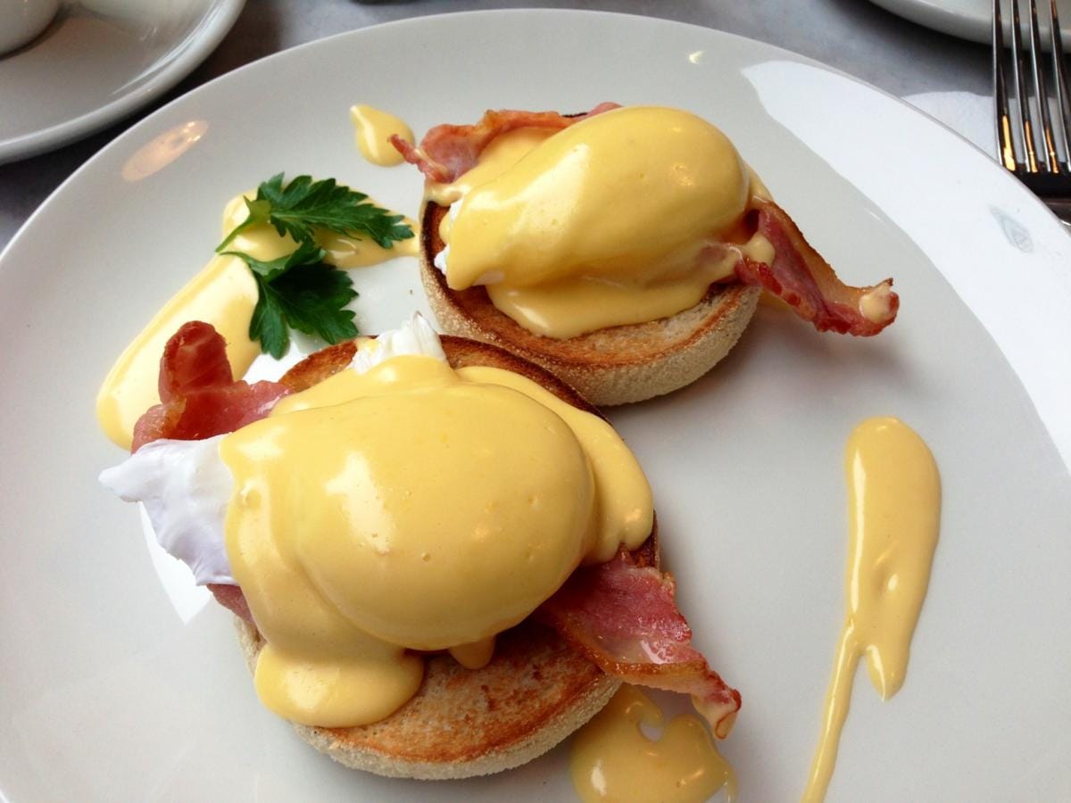 Vezë Benedict